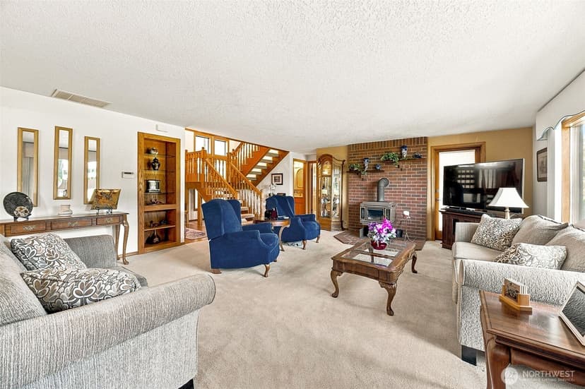Property photo for 3328 124th Avenue Ct E, Edgewood photo 7