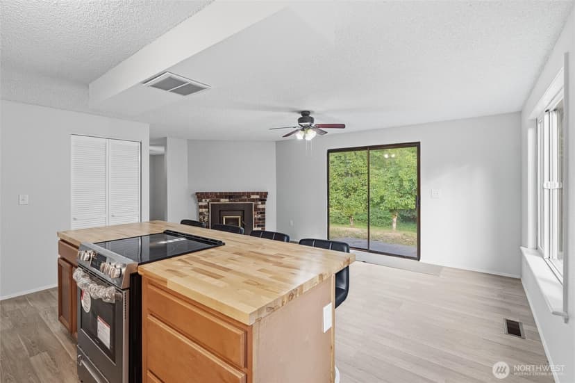 Property photo for 2737 Aspen Street SE, Port Orchard photo 17