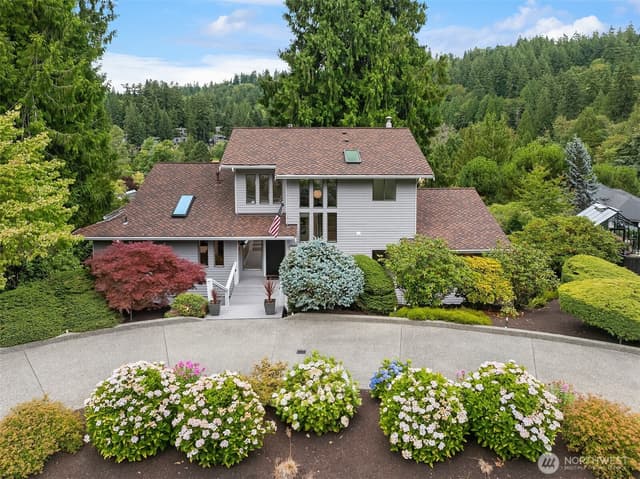 Property photo for 9504 Odin Way, Bothell photo 2