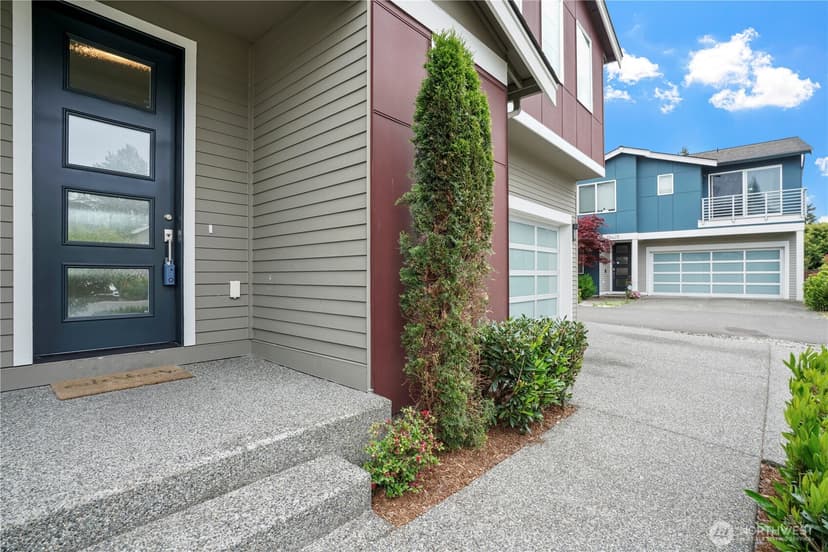 Property photo for 15421 12th Avenue W, Lynnwood photo 4