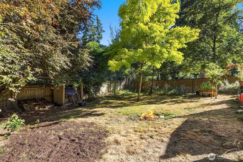 Property photo for 6416 170th Place SW, Edmonds photo 28