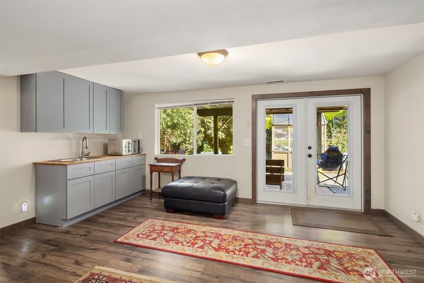 Property photo for 6416 170th Place SW, Edmonds photo 12