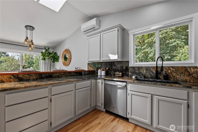 Property photo for 30409 NE 183rd Street, Duvall photo 11