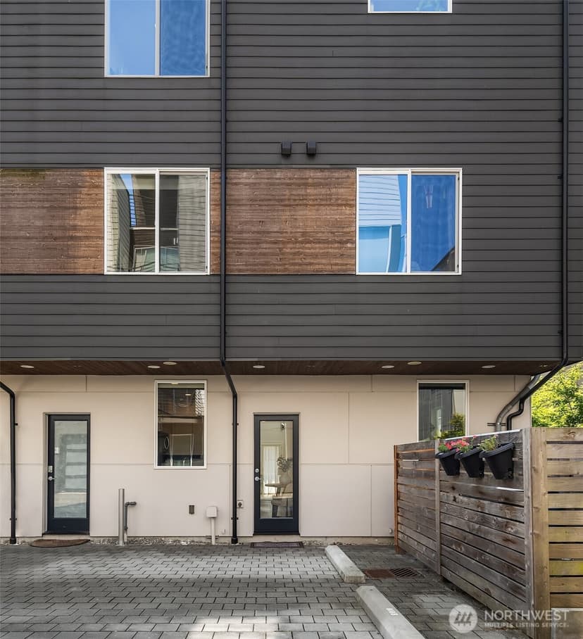 Property photo for 818 NW 53rd Street #B, Seattle photo 28