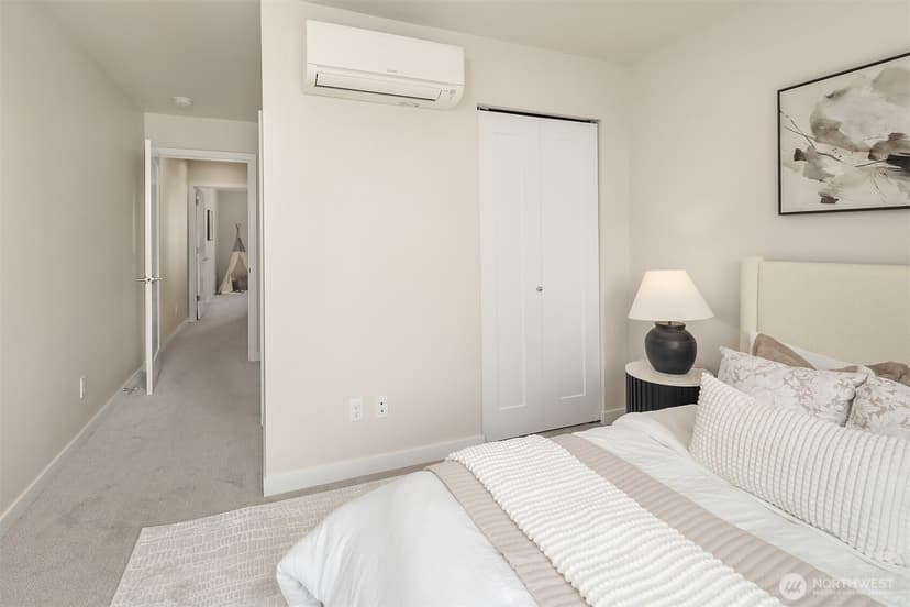 Property photo for 818 NW 53rd Street #B, Seattle photo 24