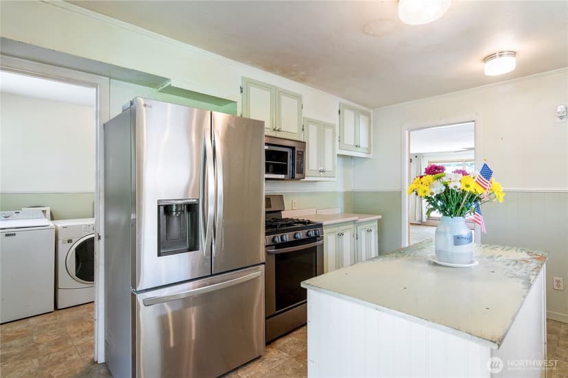 Property photo for 1350 Corbet Drive NW, Bremerton photo 17