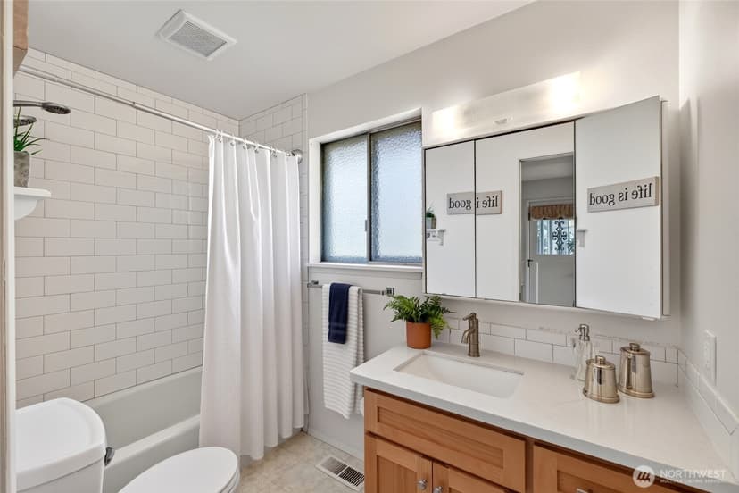 Property photo for 2305 126th Avenue Ct E, Edgewood photo 22