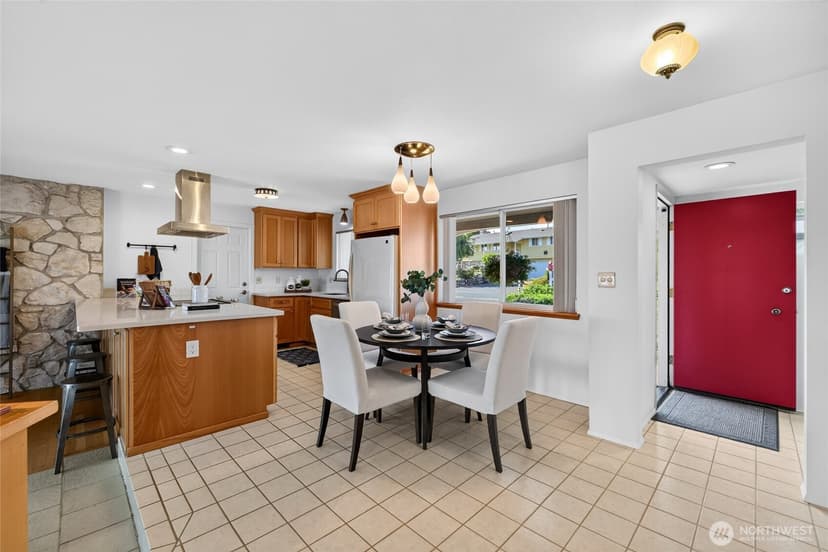 Property photo for 2305 126th Avenue Ct E, Edgewood photo 6