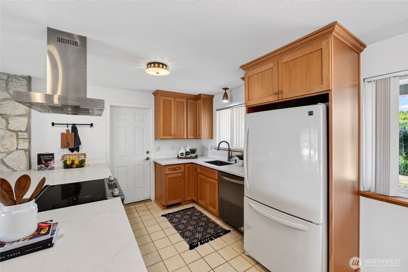 Property photo for 2305 126th Avenue Ct E, Edgewood photo 10
