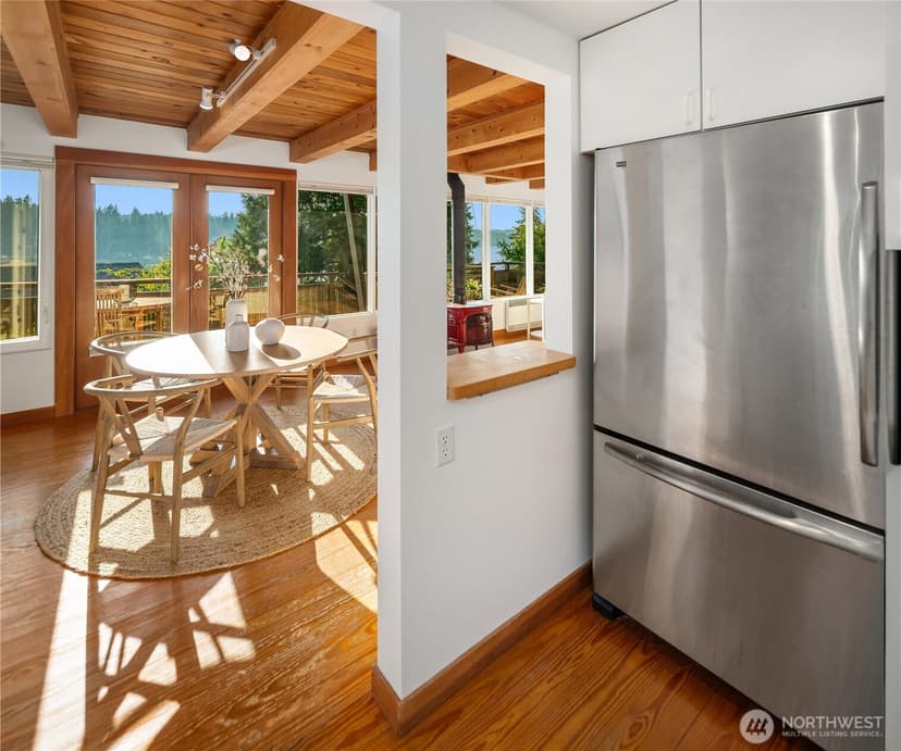 Property photo for 15539 Washington Avenue NE, Bainbridge Island photo 19