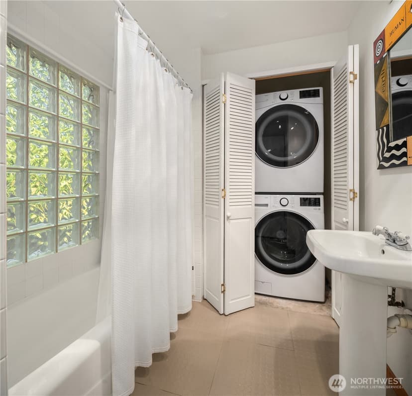 Property photo for 15539 Washington Avenue NE, Bainbridge Island photo 28
