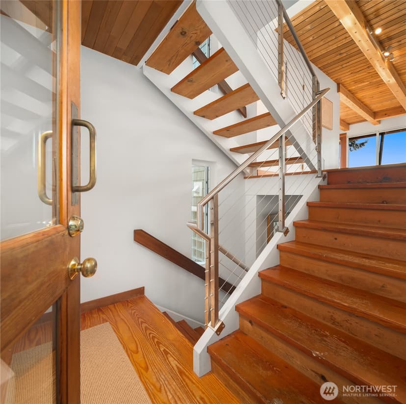 Property photo for 15539 Washington Avenue NE, Bainbridge Island photo 7