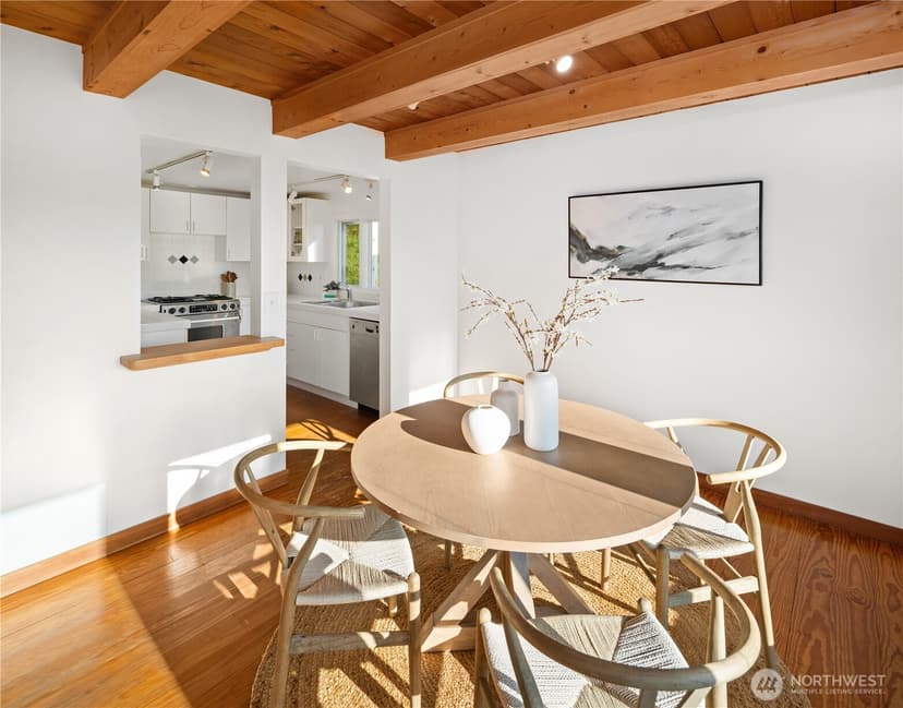 Property photo for 15539 Washington Avenue NE, Bainbridge Island photo 17