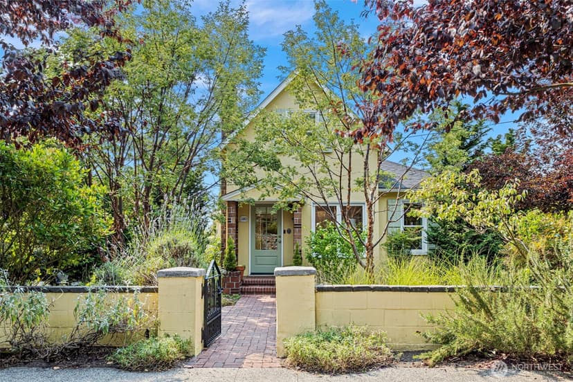 Property photo for 4403 4th Avenue NW, Seattle