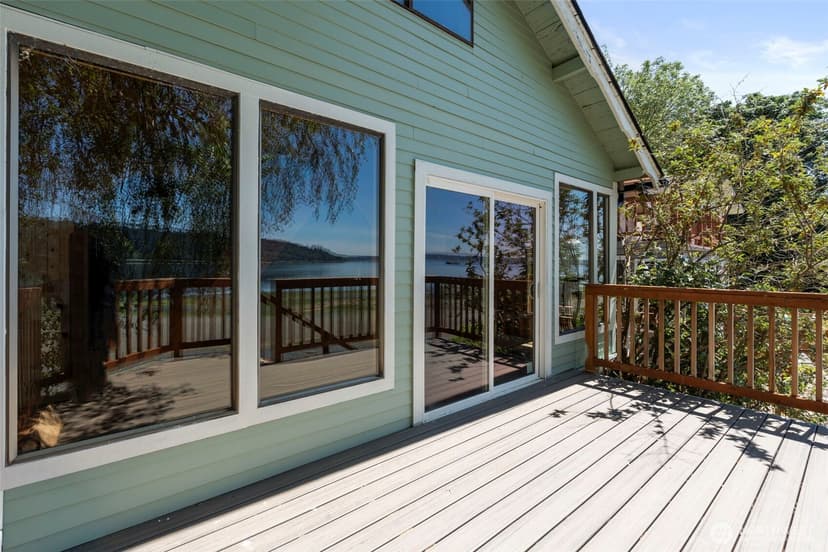 Property photo for 28243 Manzanita Beach Road SW, Vashon photo 22