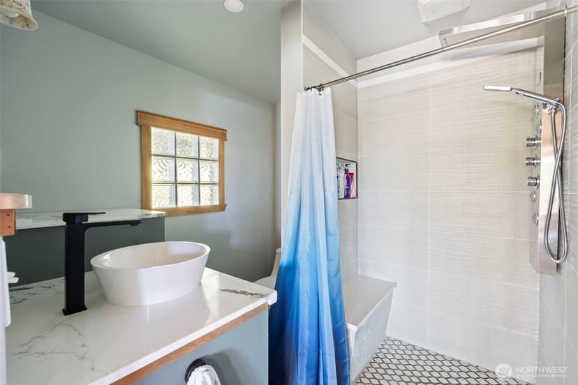 Property photo for 28243 Manzanita Beach Road SW, Vashon photo 15