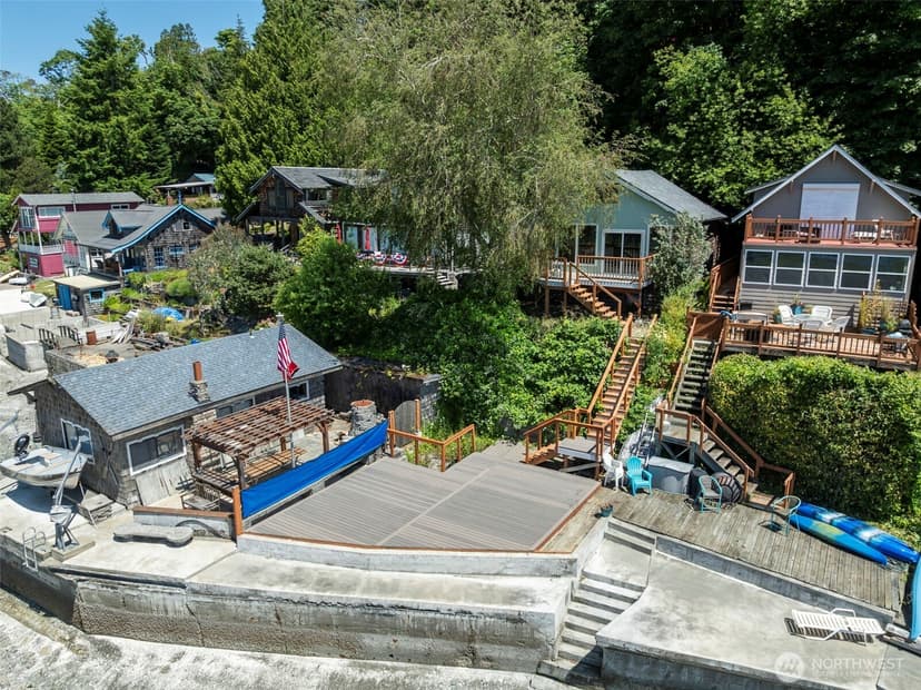 Property photo for 28243 Manzanita Beach Road SW, Vashon photo 28