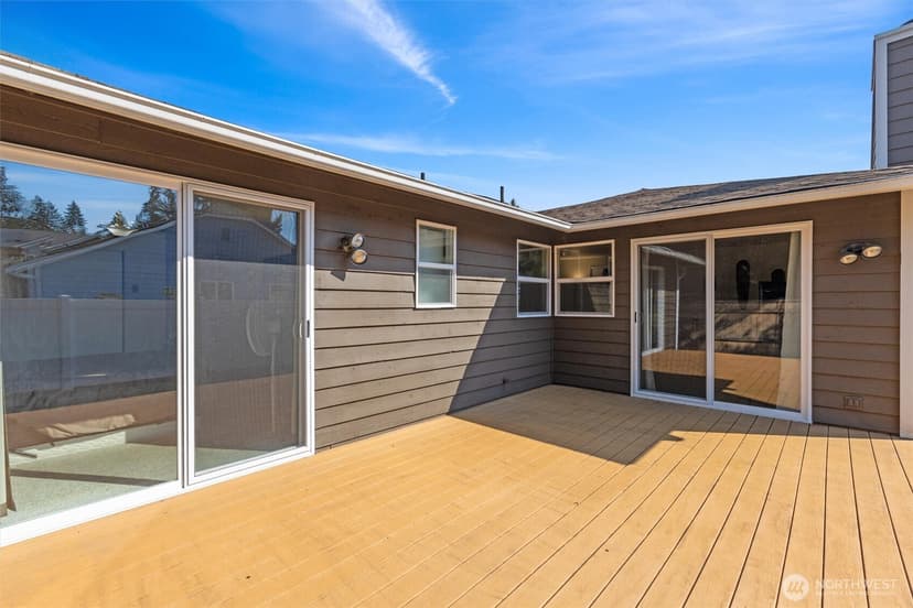 Property photo for 16018 2nd Place W, Lynnwood photo 20
