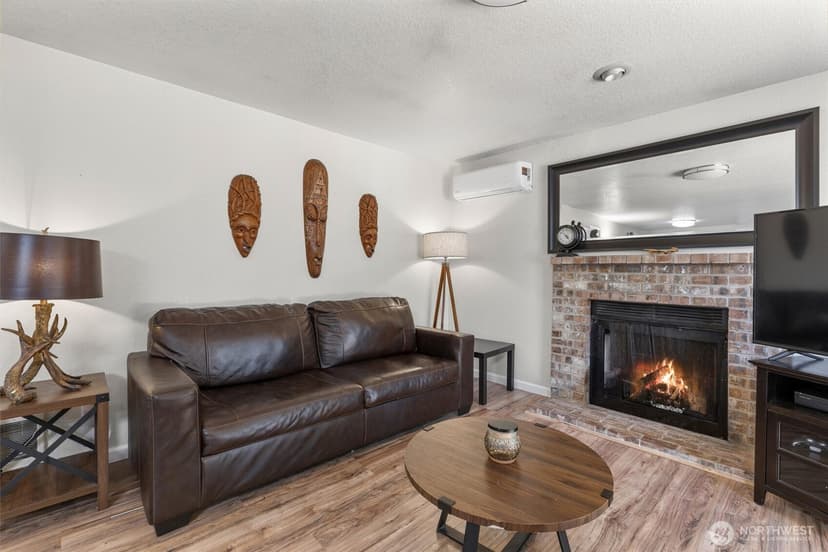 Property photo for 16018 2nd Place W, Lynnwood photo 10