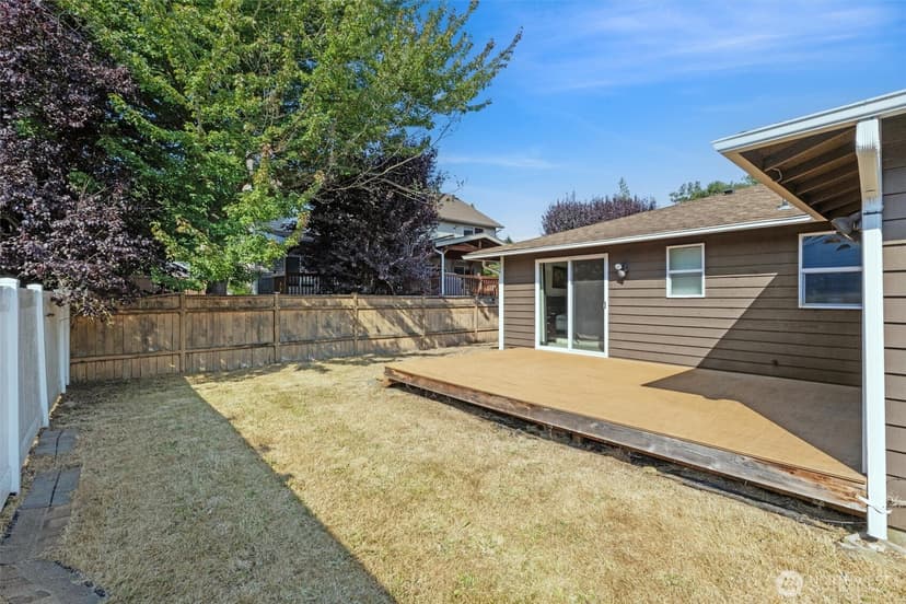 Property photo for 16018 2nd Place W, Lynnwood photo 23