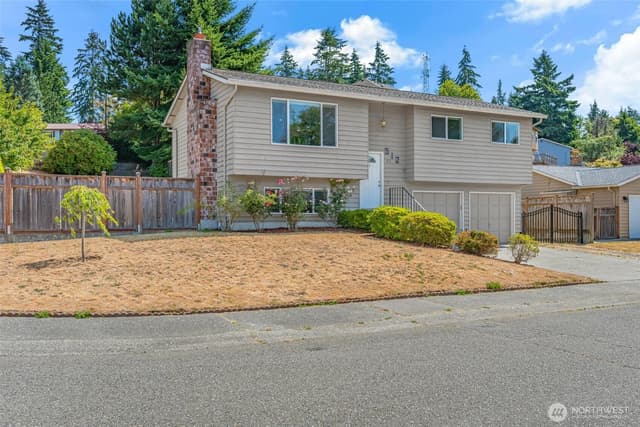 Property photo for 512 Veralene Way SW, Everett photo 2