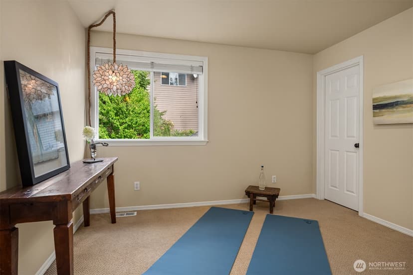 Property photo for 17271 SE Licorice Way, Newcastle photo 26