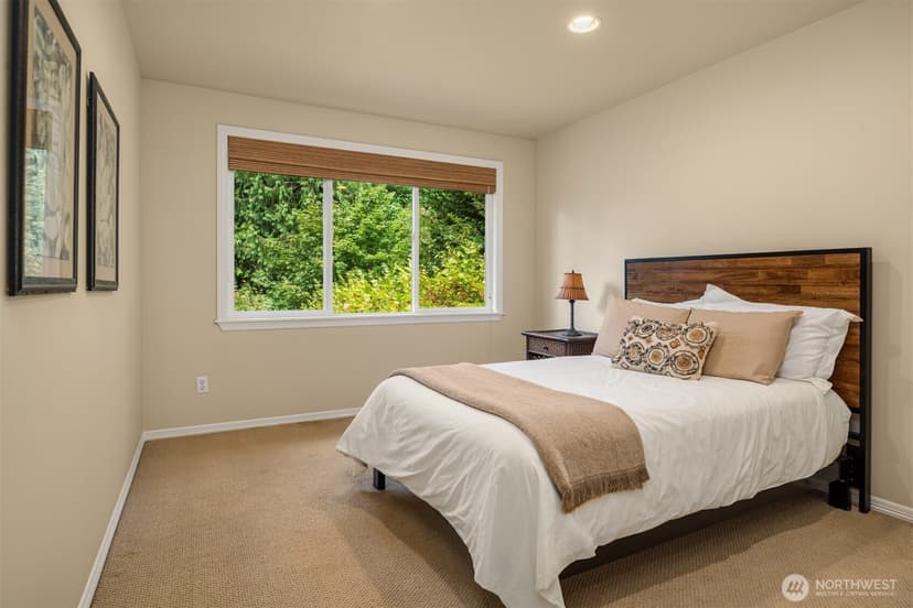 Property photo for 17271 SE Licorice Way, Newcastle photo 25