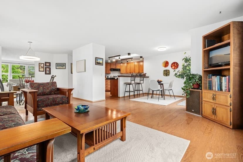 Property photo for 27807 129th Place SE, Kent photo 12