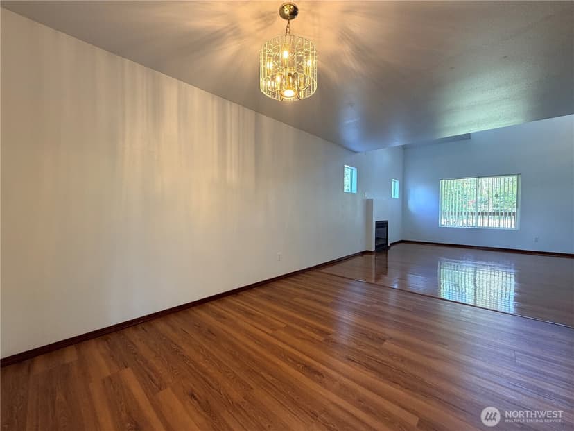 Property photo for 6508 84th Court SW, Lakewood photo 10