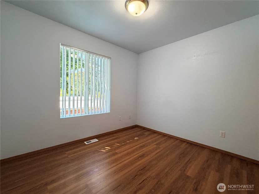 Property photo for 6508 84th Court SW, Lakewood photo 26