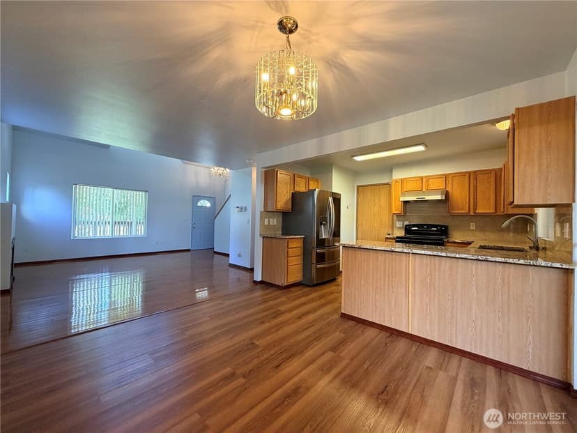 Property photo for 6508 84th Court SW, Lakewood photo 9