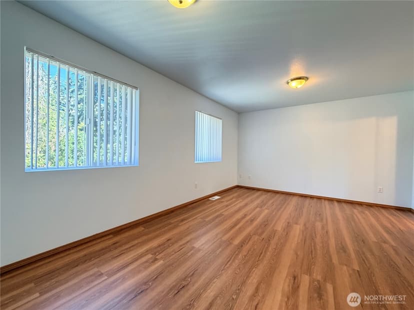 Property photo for 6508 84th Court SW, Lakewood photo 19