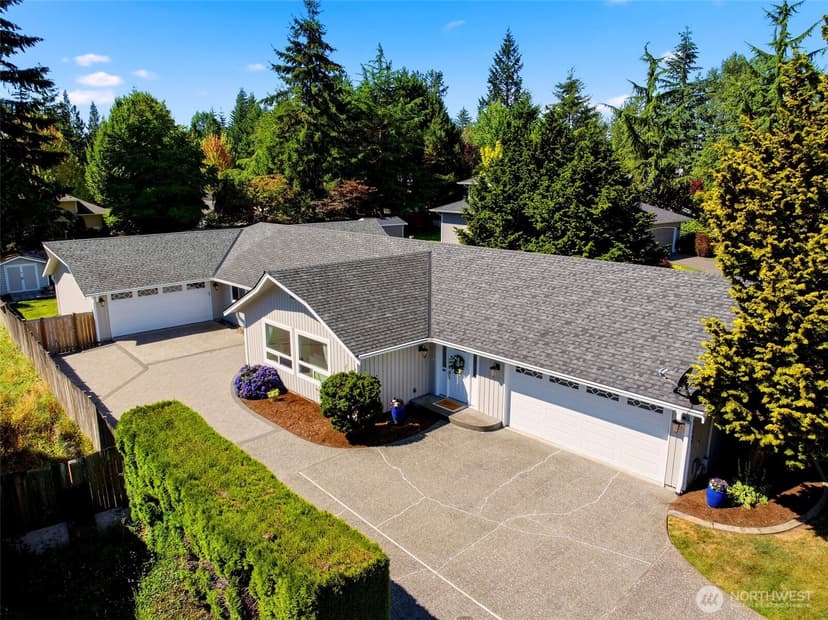 Property photo for 12908 13th Place NE, Lake Stevens photo 2