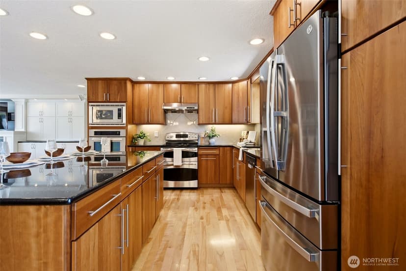 Property photo for 12908 13th Place NE, Lake Stevens photo 11