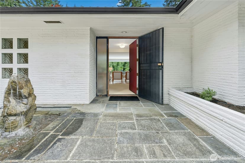 Property photo for 18411 40th Place NE, Lake Forest Park