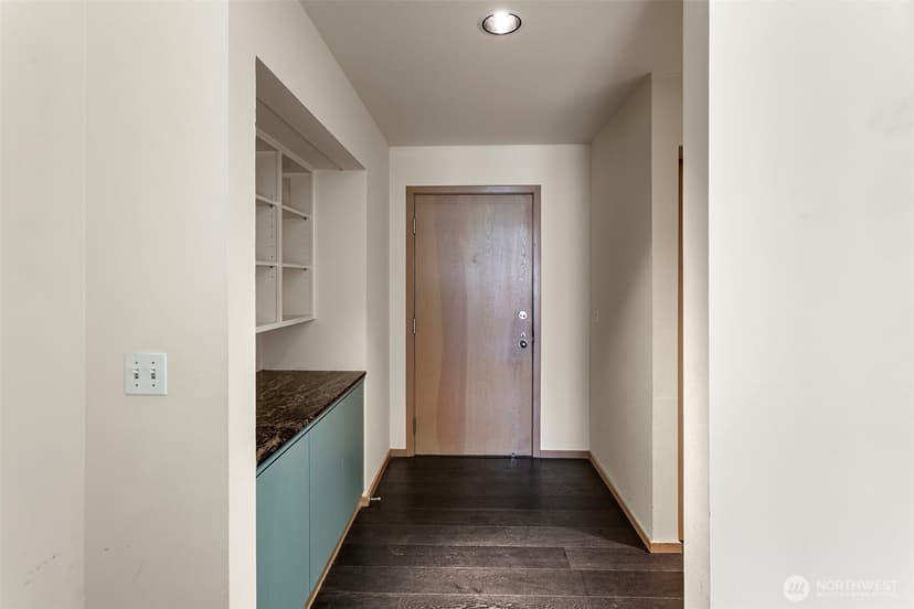 Property photo for 2030 Western Avenue #514, Seattle photo 19