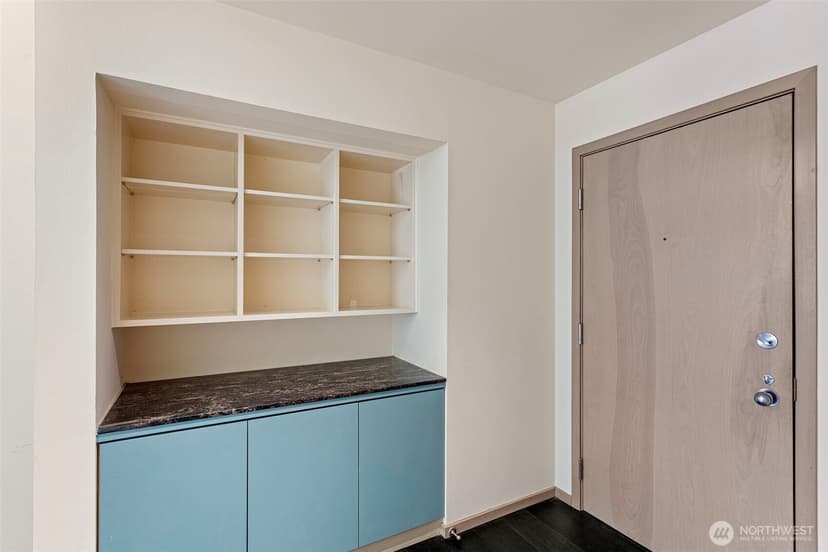 Property photo for 2030 Western Avenue #514, Seattle photo 18