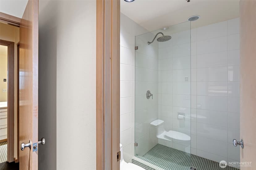 Property photo for 2030 Western Avenue #514, Seattle photo 29