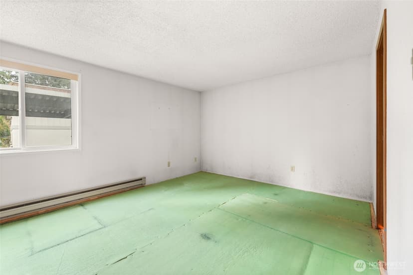 Property photo for 12528 NE 117th Place #E1, Kirkland photo 17