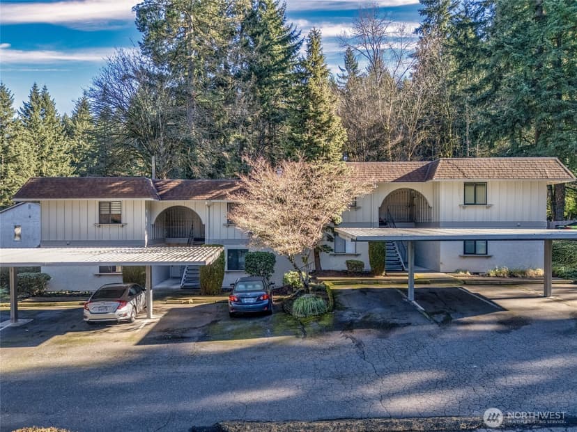 Property photo for 12528 NE 117th Place #E1, Kirkland photo 13
