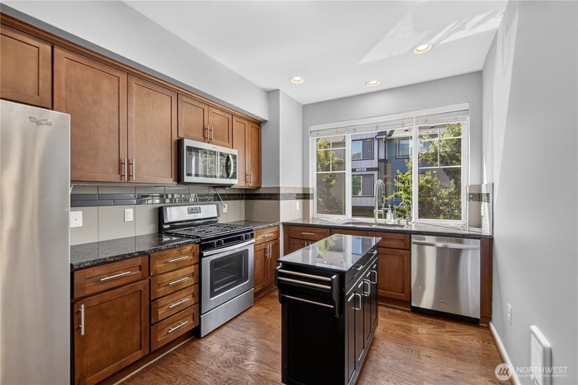 Property photo for 13415 46th Ave Se #5, Bothell photo 11
