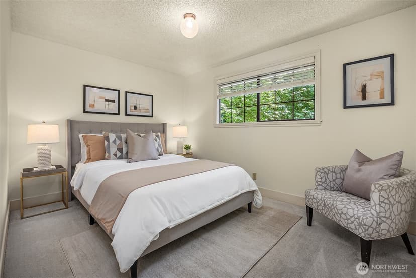 Property photo for 15605 180th Avenue NE, Woodinville photo 9