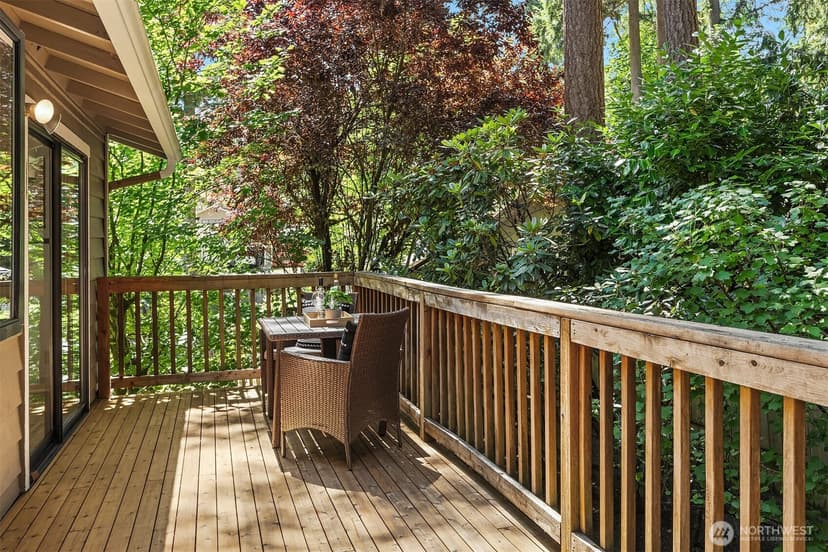 Property photo for 15605 180th Avenue NE, Woodinville photo 28