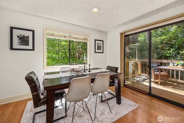 Property photo for 15605 180th Avenue NE, Woodinville photo 3
