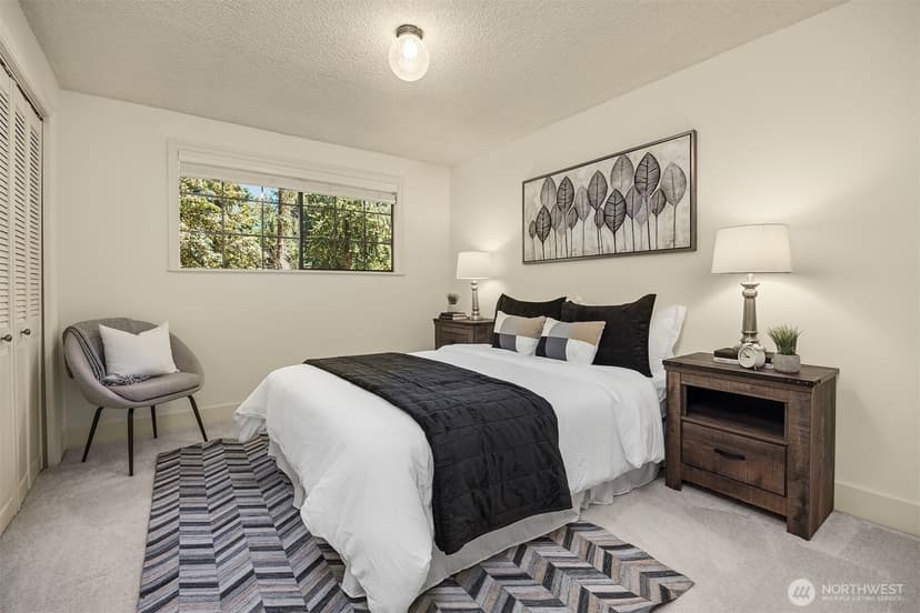 Property photo for 15605 180th Avenue NE, Woodinville photo 8