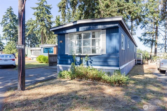 Property photo for 2621 84th Street S #7, Lakewood photo 3