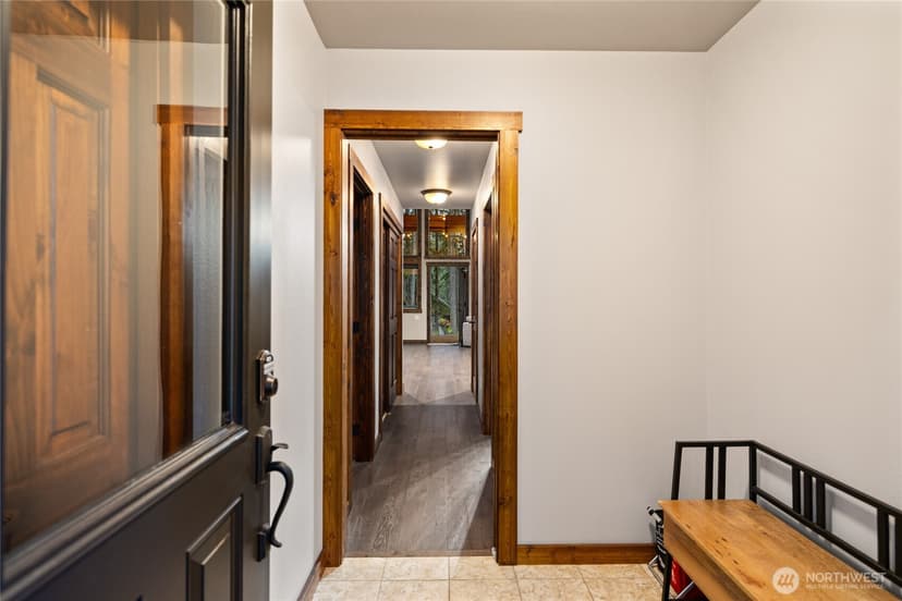 Property photo for 10 Rockberry Loop, Ronald photo 4
