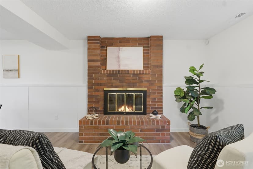 Property photo for 8401 59th Avenue SW, Lakewood photo 26