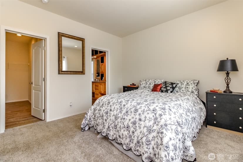 Property photo for 2101 S 324th Street #10, Federal Way photo 13