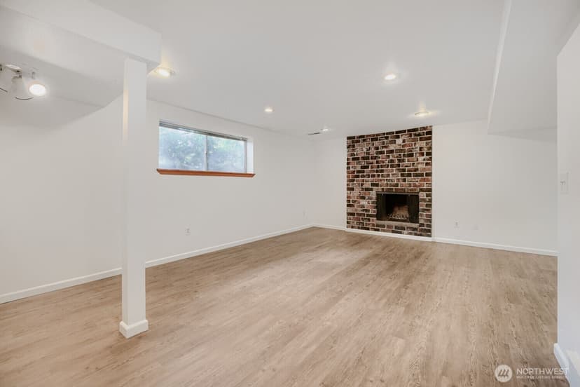 Property photo for 28605 51st Place S, Auburn photo 16